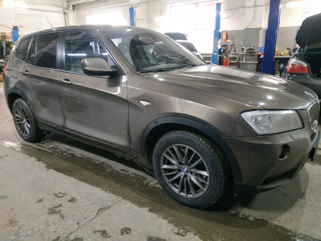 Bmw x3 замена ламп птф