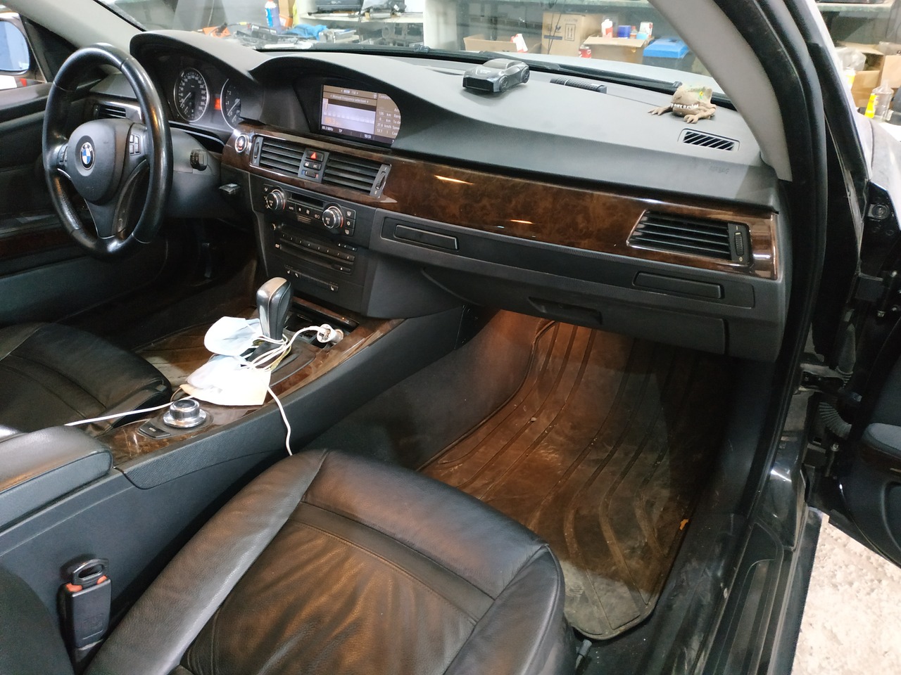 салон BMW E92