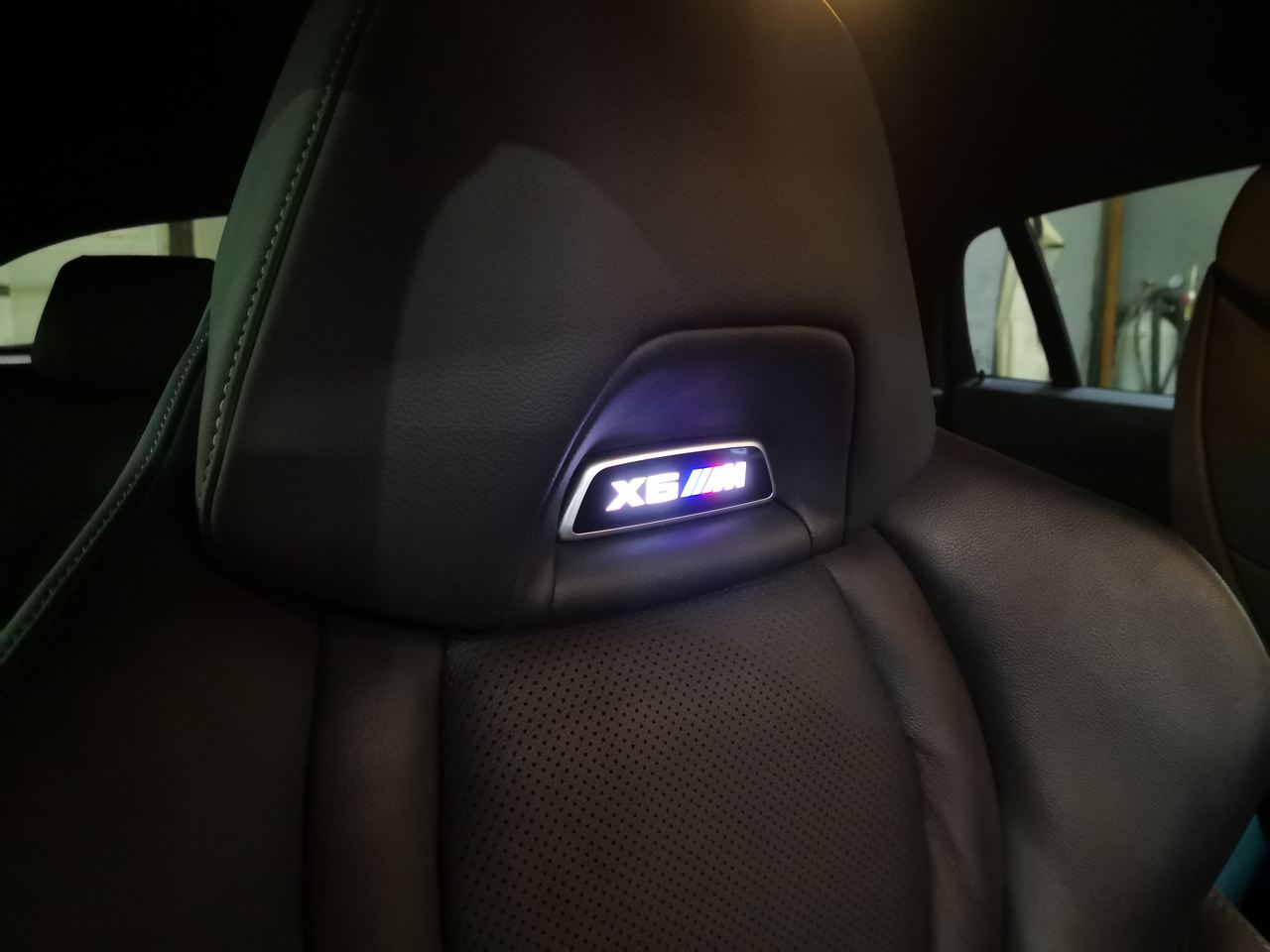 Подсветка X6M подголовника переднего сидения , BMW X6 G06