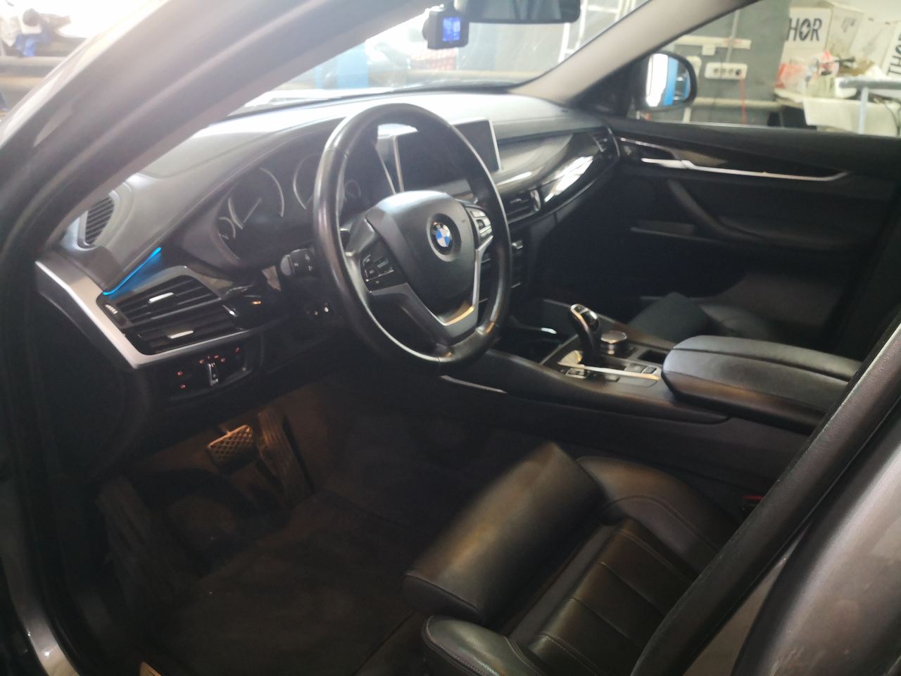 интерьер салона BMW X5 F15 2015 г.в.