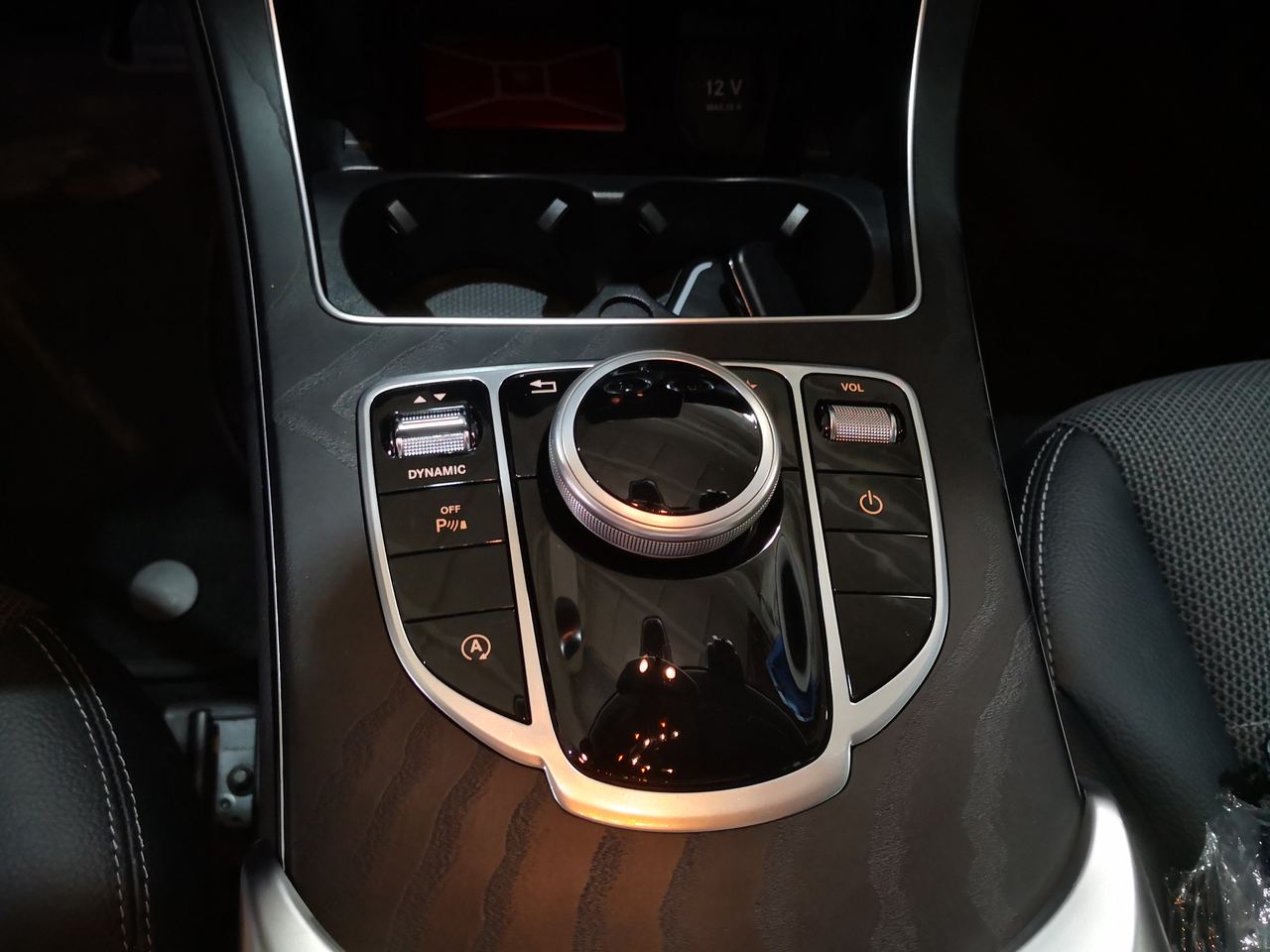 Шайба мультимедийного контроллера, Mercedes С200 W205