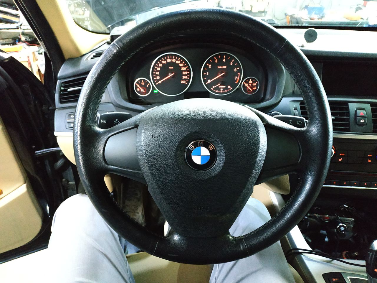 Стоковый руль, BMW F25