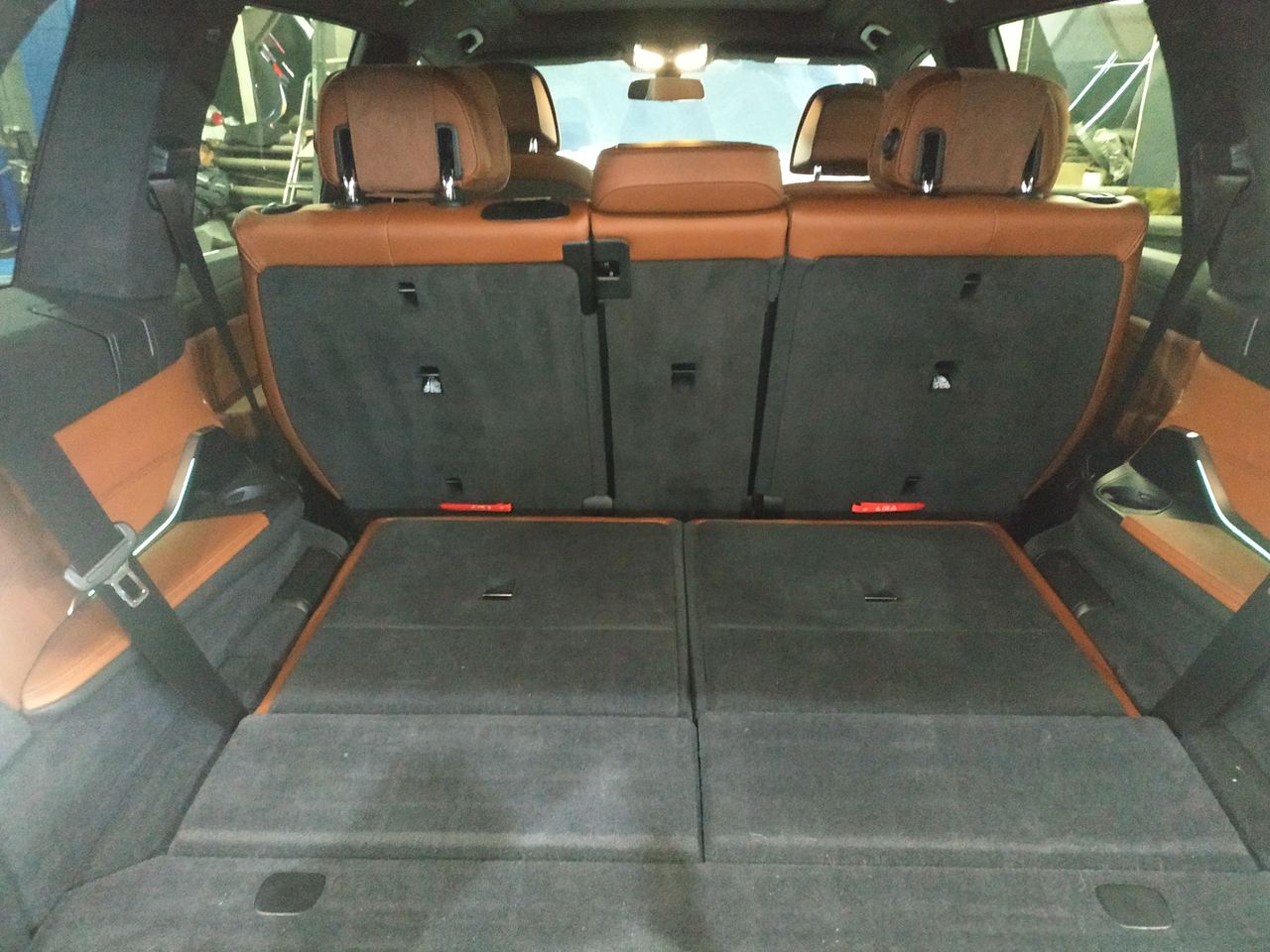 ремонт сидений третьего ряда, BMW X7 G07