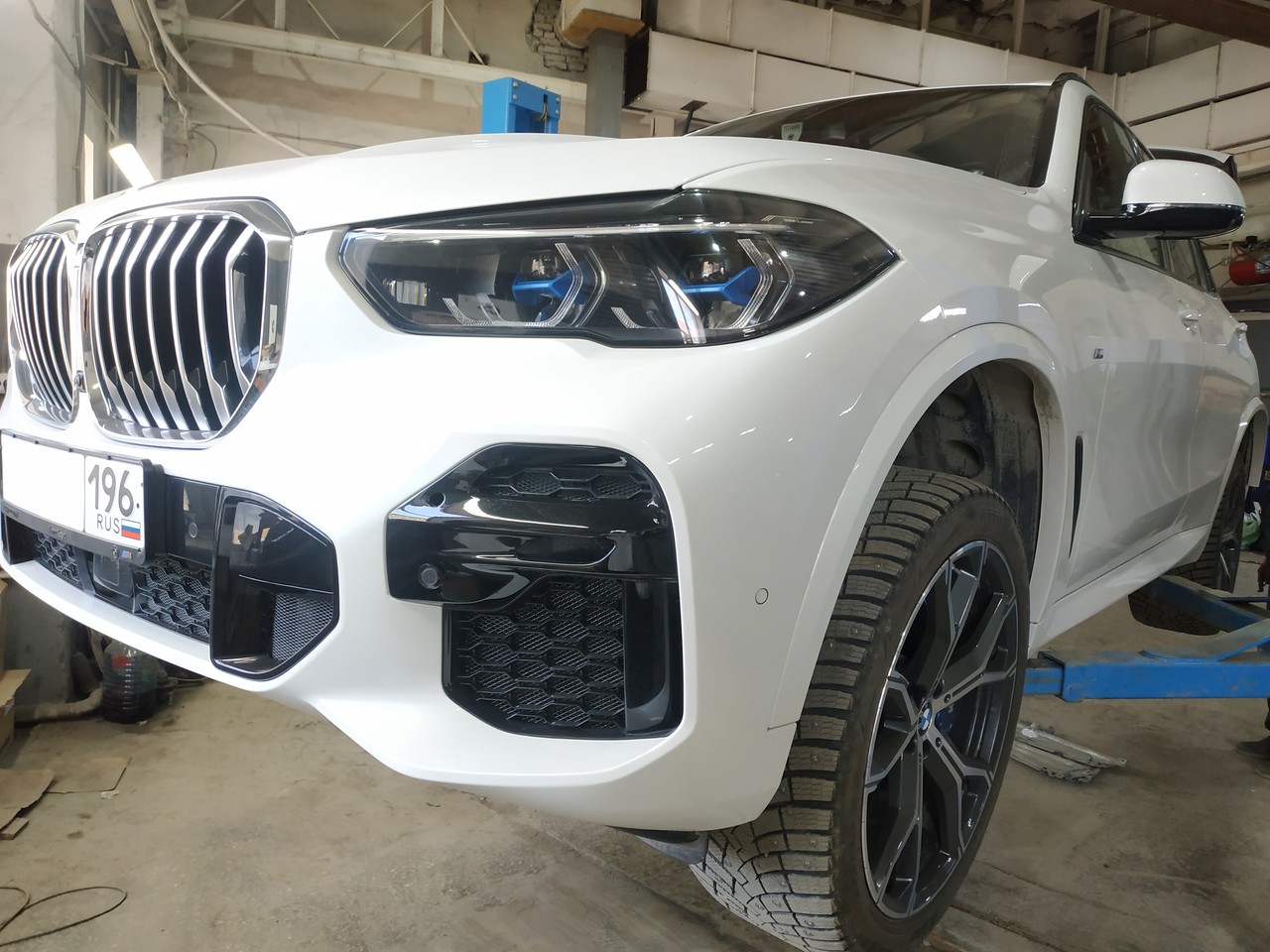BMW X5 G05 30d в автосервисе BMWupgrade