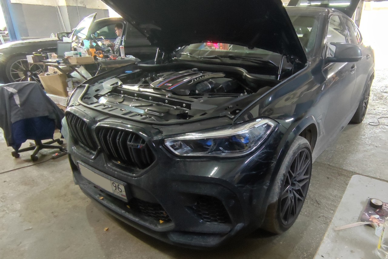 BMW F96 X6M 2020 в автосервисе BMWupgrade