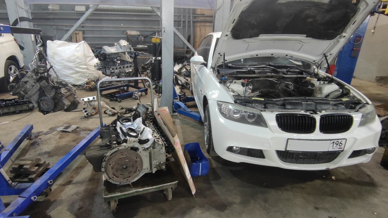 замена двигателя N52, BMW E90 323i