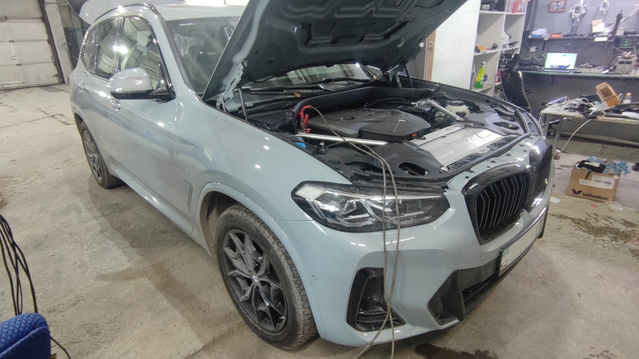 BMW G01, дооснащение доводчиками в BMWupgrade, Екатеринбург