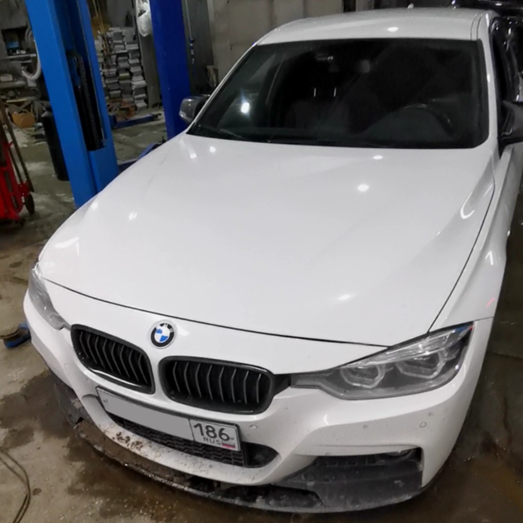 BMW F30 в автосервисе BMWupgrade