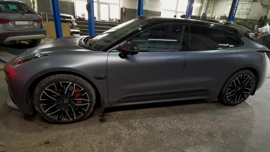 Zeekr 001 FR 2024 в автосервисе BMWupgrade