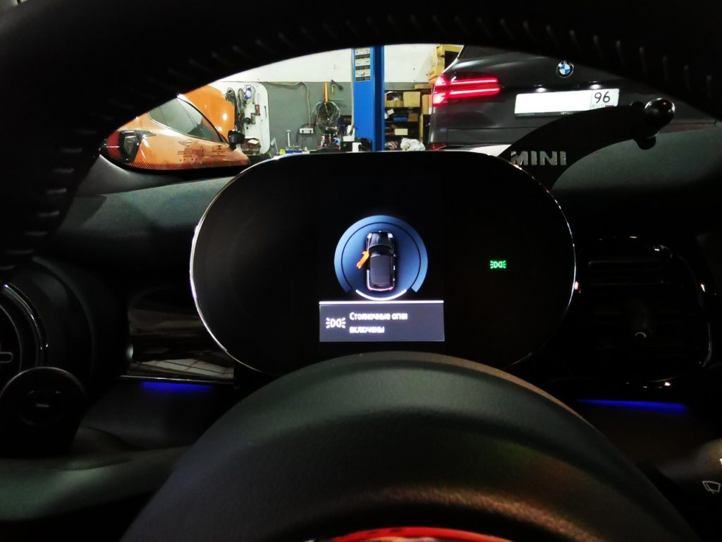 русификация приборной панели MINI Cooper F57