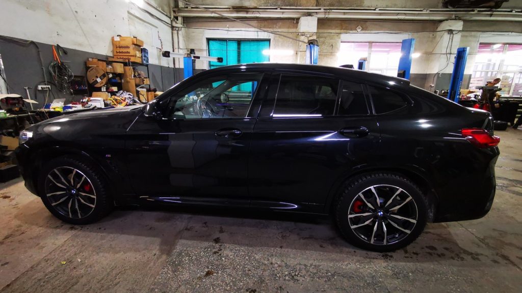 BMW X4 G02 30i 2022, замена дисплея НБТ Эво